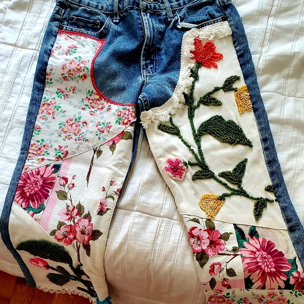 Marcia Rainbow Floral Paches Jeans
